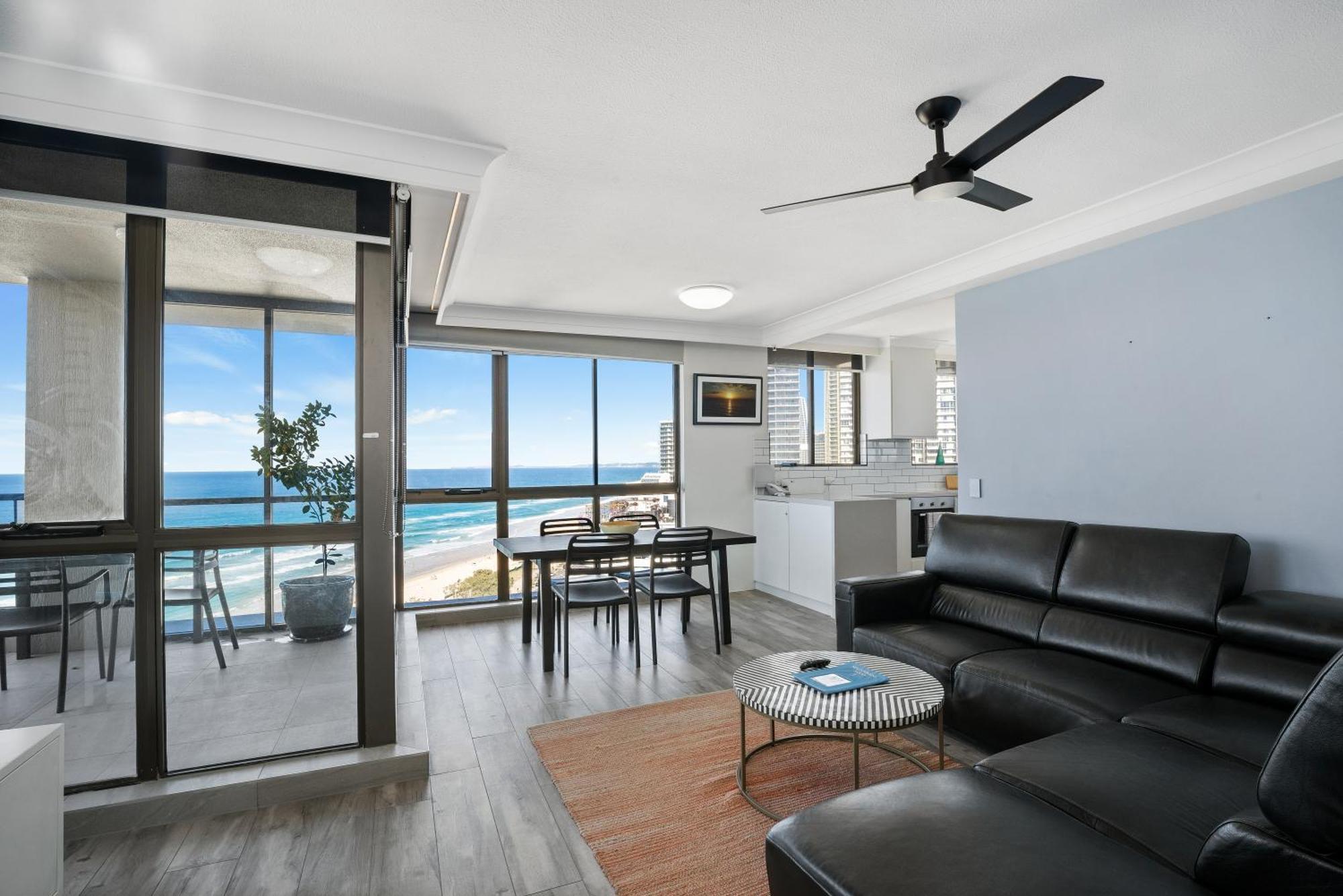 Capricorn One Beachside Holiday Apartments - Official Голд-Кост Экстерьер фото