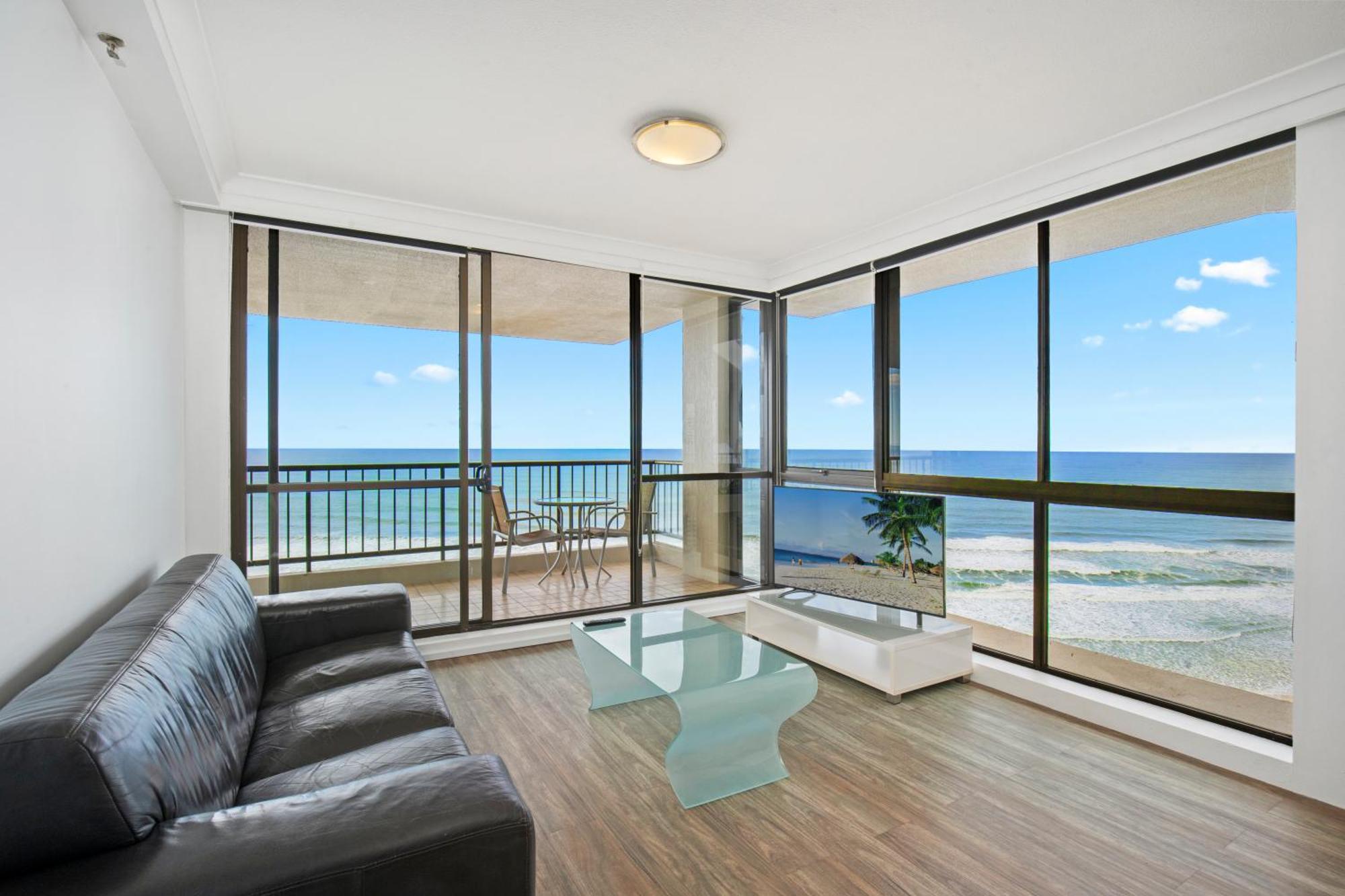 Capricorn One Beachside Holiday Apartments - Official Голд-Кост Экстерьер фото