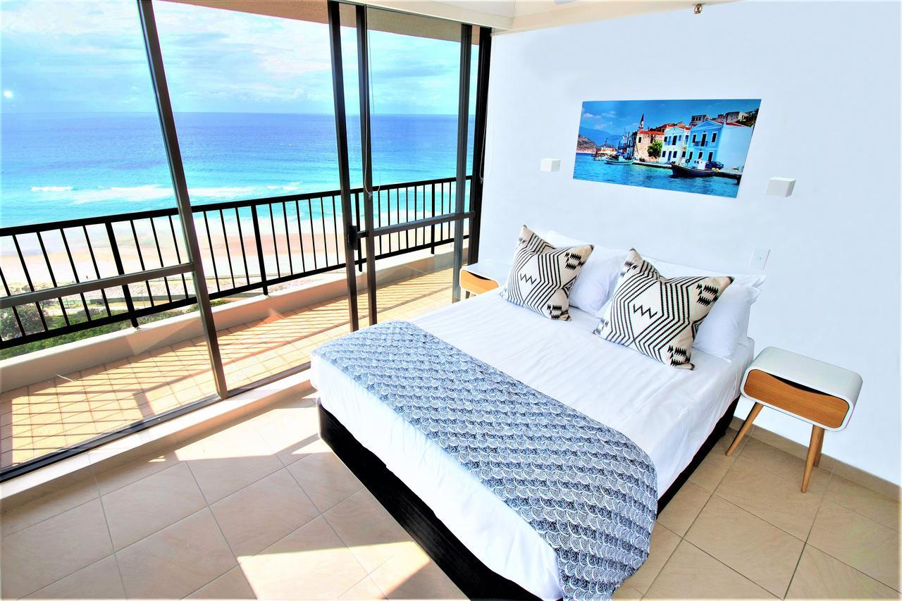 Capricorn One Beachside Holiday Apartments - Official Голд-Кост Экстерьер фото